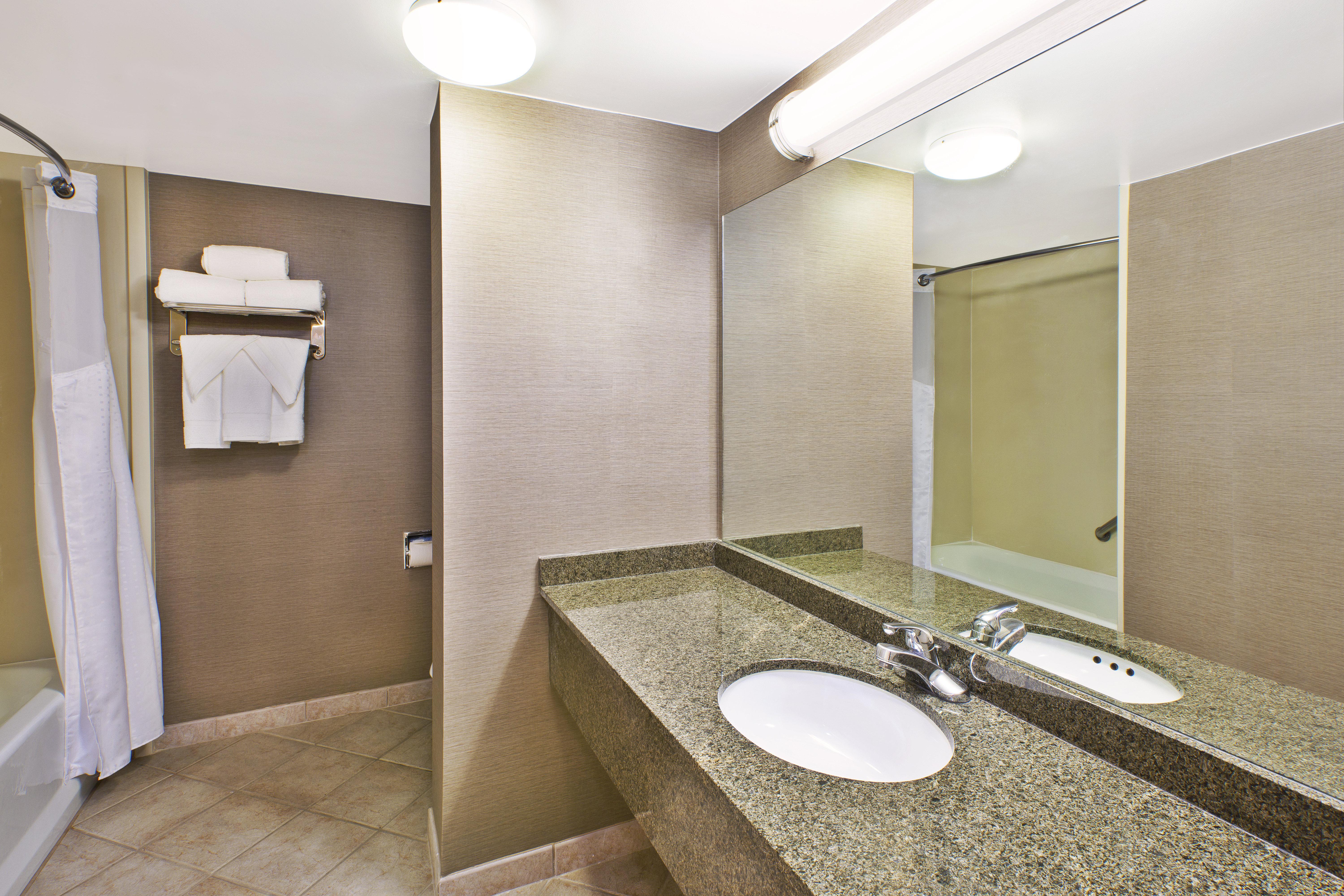 Holiday Inn Gaithersburg By Ihg Extérieur photo