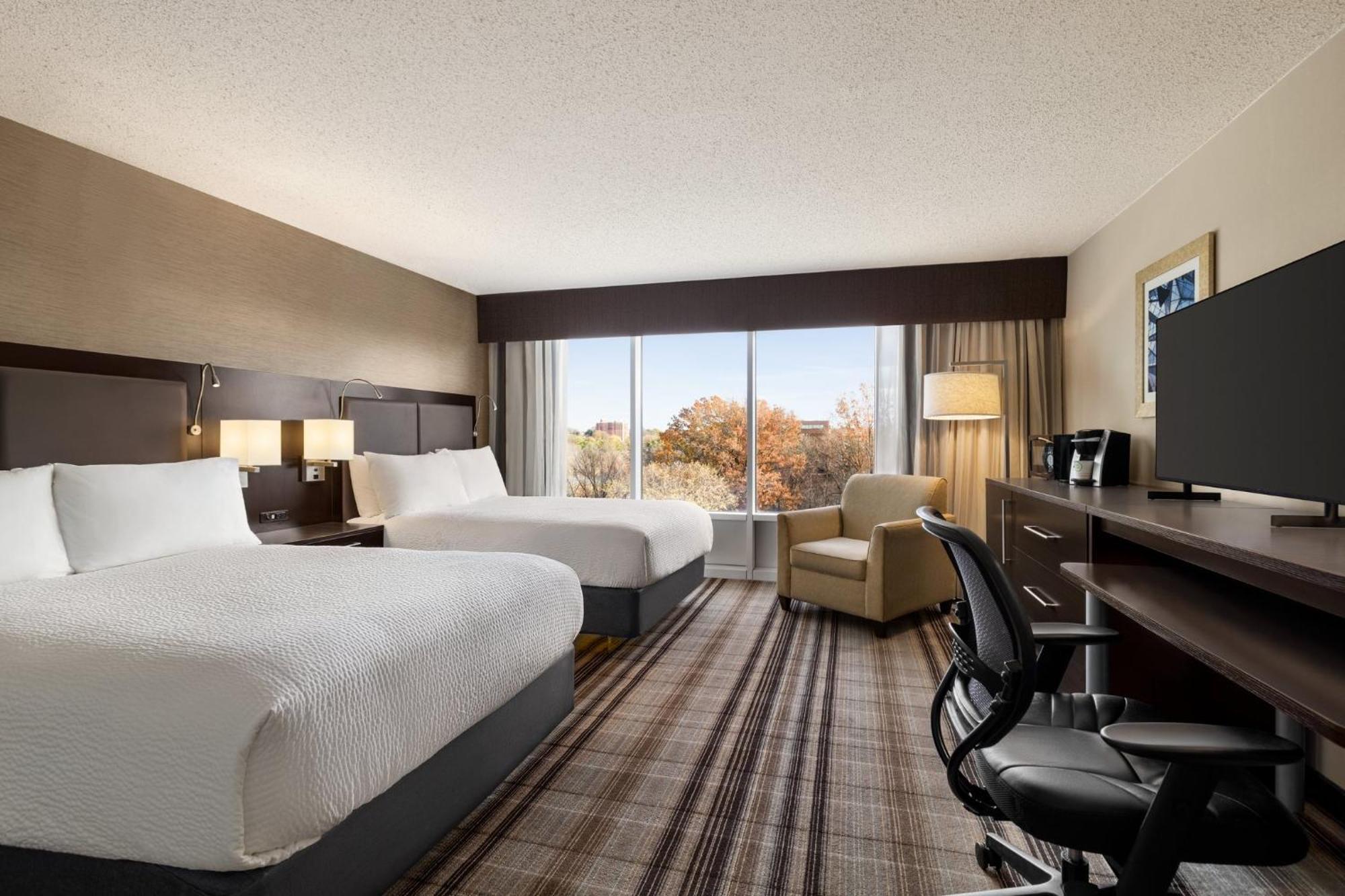 Holiday Inn Gaithersburg By Ihg Extérieur photo